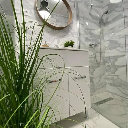 Apartman Daylight Center *